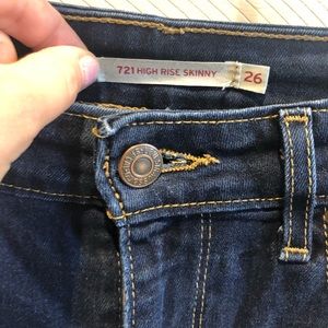 Levi’s 721 high rise skinny size 26